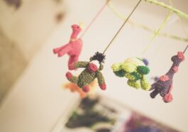 Das Basteln eines Holzmobils ist nicht nur eine einmalige Aktivität, sondern kann zu einer fortlaufenden Leidenschaft werden.